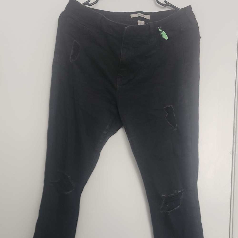 Refuge Black Distressed Women Jeans